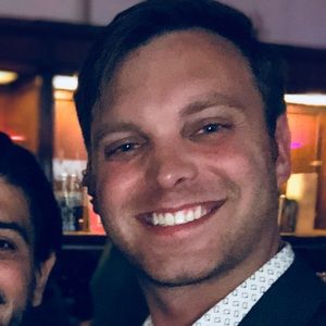 Meet your Posher, Casey